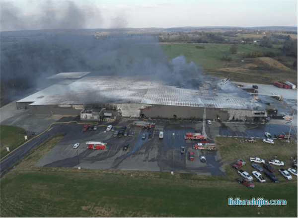 世界上最大的鋰電池回收廠爆炸：兩萬(wàn)多平廠房全燒毀